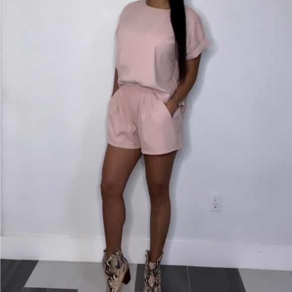 Set - Picture 3 of 4